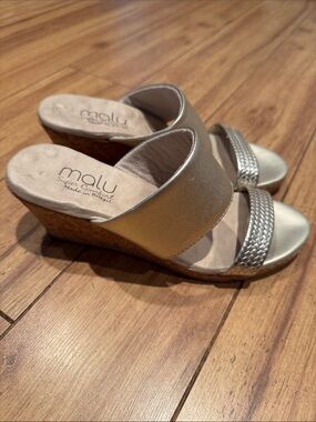 Malu Brazil Champagne Gold Leather Cork Wedge Sandals ✨ Comfort Slides